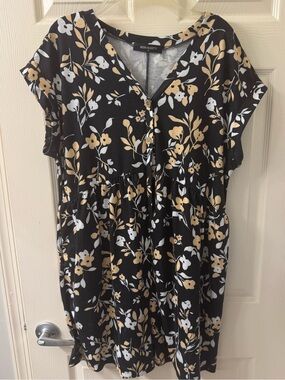 Black Floral V-Neck Button Front Romper